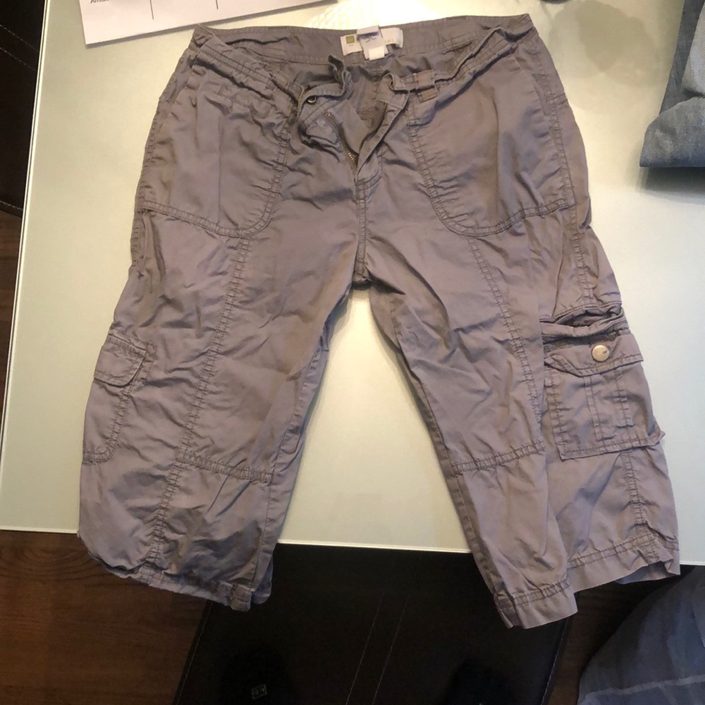GAP Capris Pants